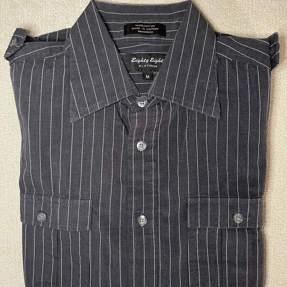 Eighty Eight platinum pinstripe dress shirt medium